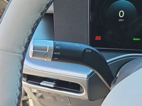 New 2026 Hyundai Ioniq 9 Calligraphy image 24