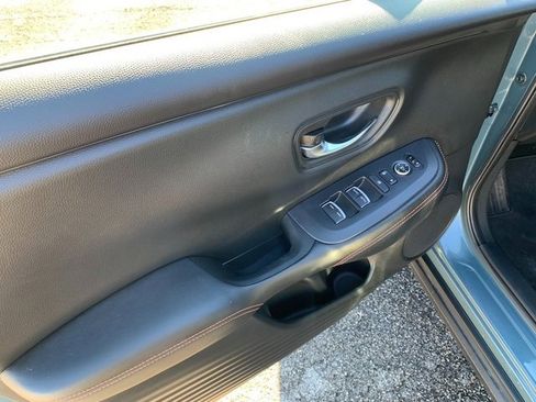 Used 2023 Honda HR-V Sport image 22