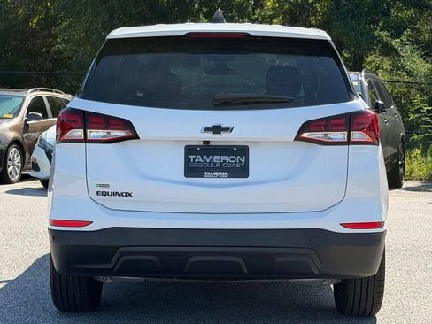 Used 2023 Chevrolet Equinox LS w/ Midnight Edition FWD image 3