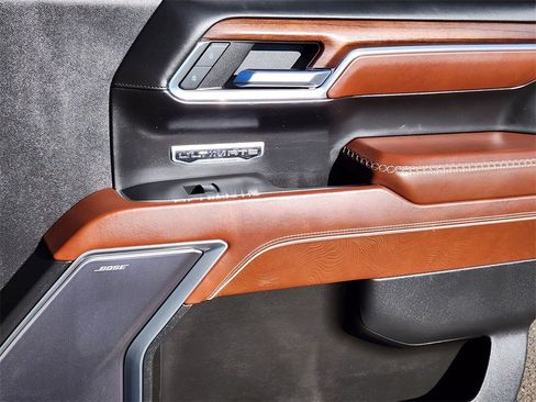 Used 2023 GMC Sierra 1500 Denali Ultimate image 13