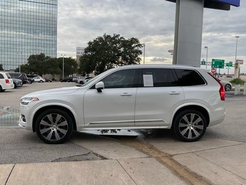 Certified 2024 Volvo XC90 B6 Plus AWD/4WD image 4