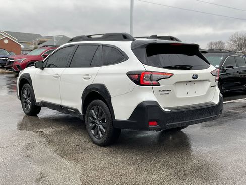 Certified 2025 Subaru Outback Onyx Edition image 13