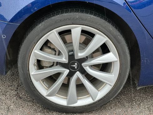 Used 2018 Tesla Model 3 Long Range RWD image 24