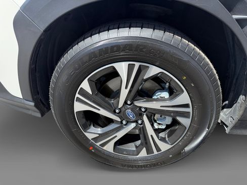 Certified 2024 Subaru Crosstrek 2.0i Premium w/ Crosstrek Mirror Package AWD/4WD image 9