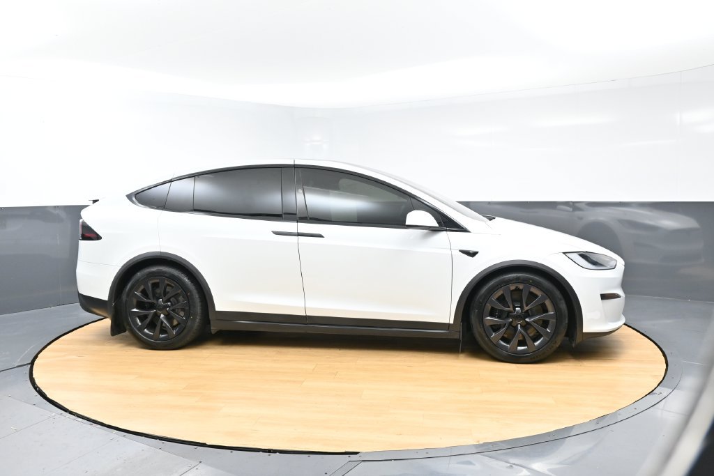 Used 2024 Tesla Model X AWD/4WD image 7
