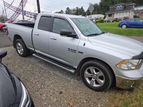 Used 2017 RAM 1500 Big Horn AWD/4WD image 2