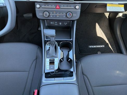 New 2026 Hyundai Tucson SE image 35