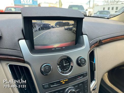 Used 2010 Cadillac CTS Premium image 10