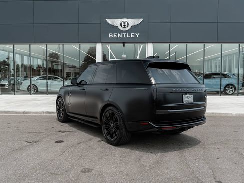 Used 2023 Land Rover Range Rover Autobiography AWD/4WD image 8