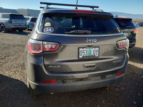 Used 2019 Jeep Compass Sport image 4