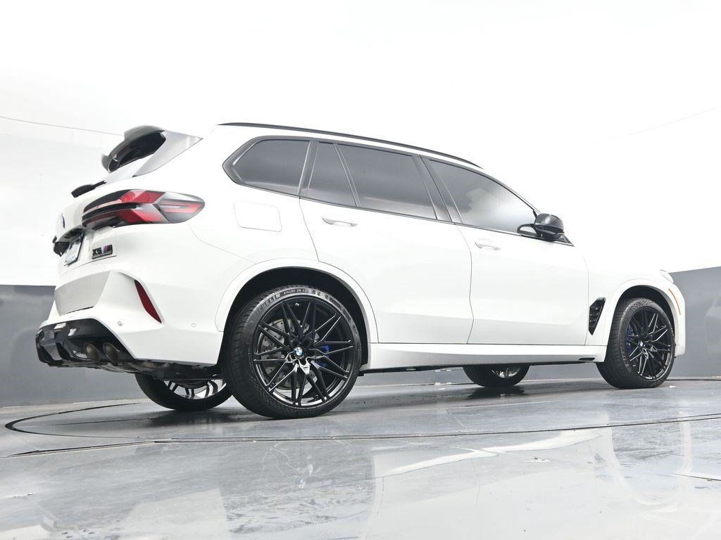 Used 2025 BMW X5 M Competition w/ Executive Package AWD/4WD image 34