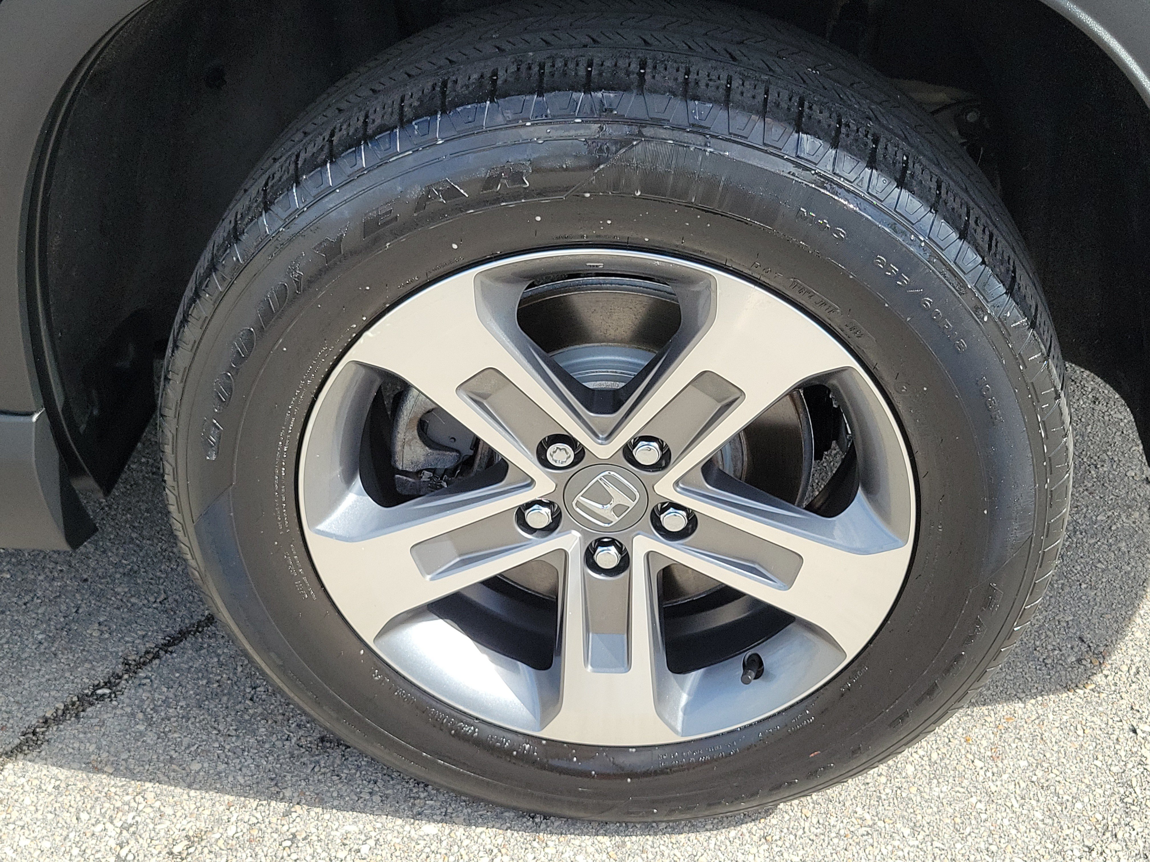 Used 2023 Honda Pilot EX-L image 32