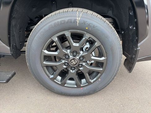 Used 2026 Toyota Sequoia 4WD image 34