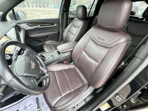 Certified 2023 Cadillac XT6 Premium Luxury w/ Technology Package AWD/4WD image 12