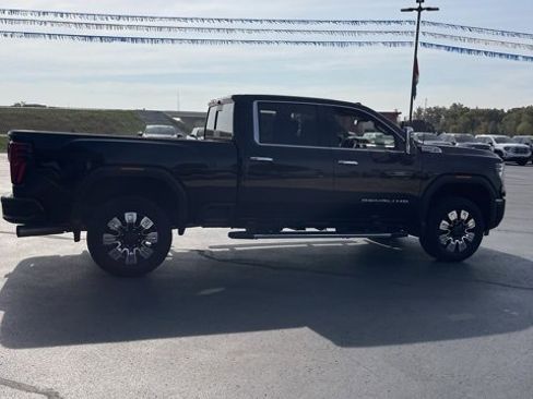 Used 2025 GMC Sierra 2500 Denali w/ Denali Reserve Package image 11