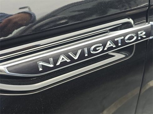 Used 2018 Lincoln Navigator L Black Label image 7