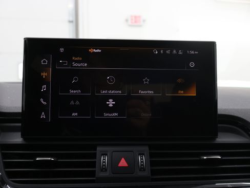 Used 2024 Audi Q5 2.0T Premium Plus AWD/4WD image 59