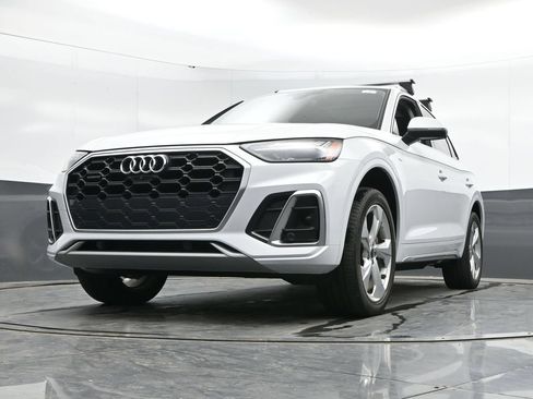 Used 2023 Audi Q5 2.0T Premium Plus AWD/4WD image 41