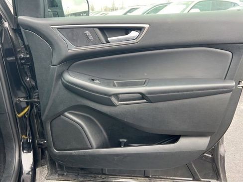 Used 2024 Ford Edge SEL image 32