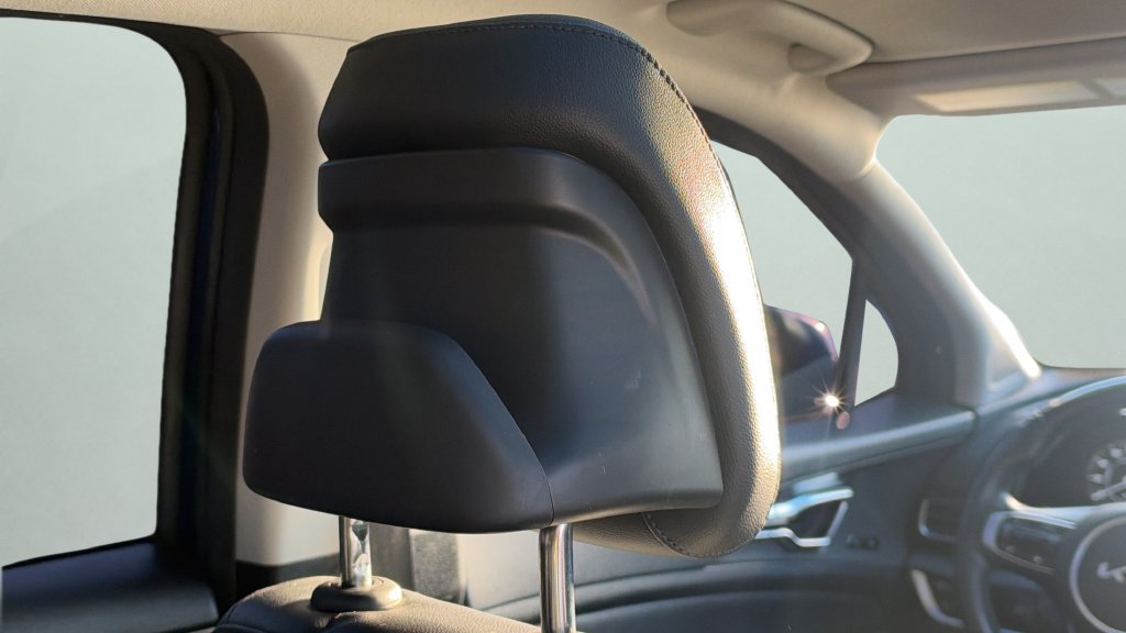 Used 2023 Kia Sportage SX FWD image 15