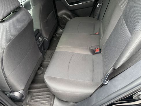 Used 2025 Toyota RAV4 LE AWD/4WD image 9