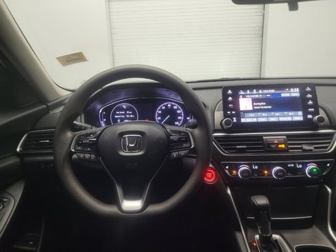 Used 2020 Honda Accord EX image 22