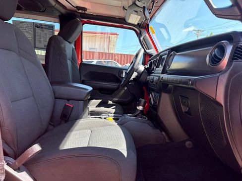 Used 2023 Jeep Wrangler Sport AWD/4WD image 12