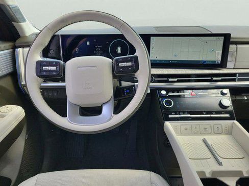 New 2025 Hyundai Santa Fe Calligraphy image 5