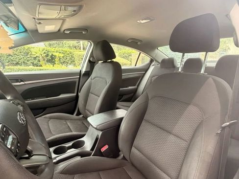 Used 2020 Hyundai Elantra SEL w/ Cargo Package (C1) FWD image 9