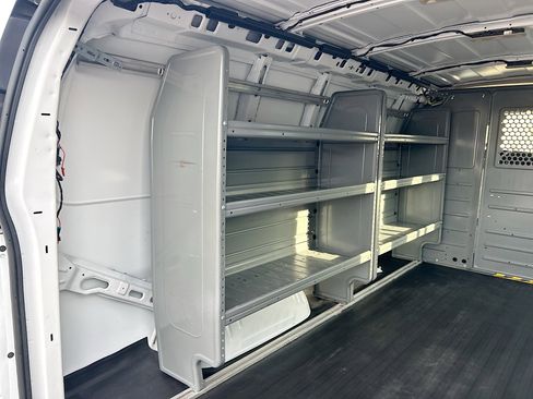 Used 2020 Chevrolet Express 2500 w/ Driver Convenience Package image 24