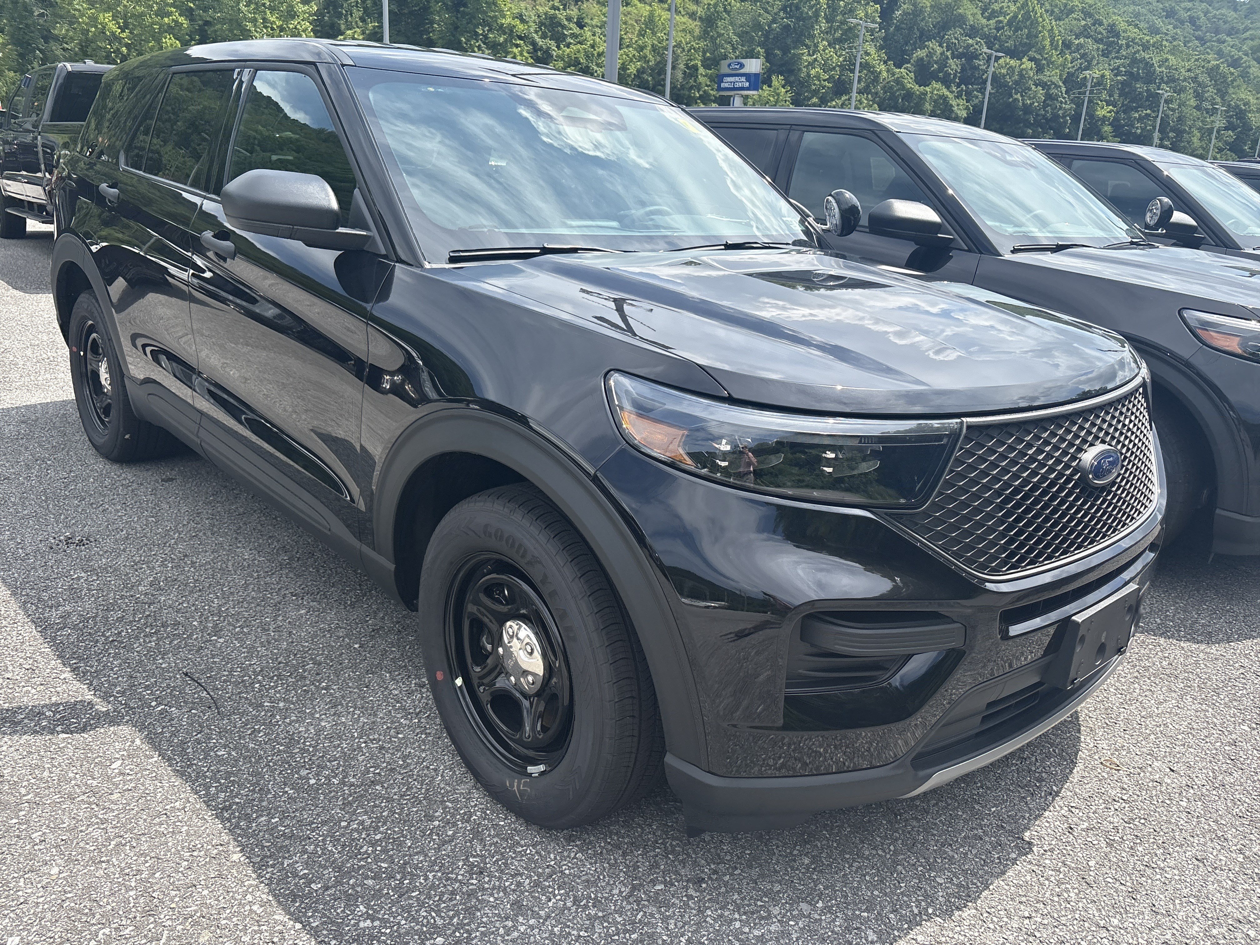 New 2026 Ford Explorer 4WD Police Interceptor image 4