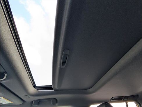 Used 2024 Toyota Land Cruiser image 23