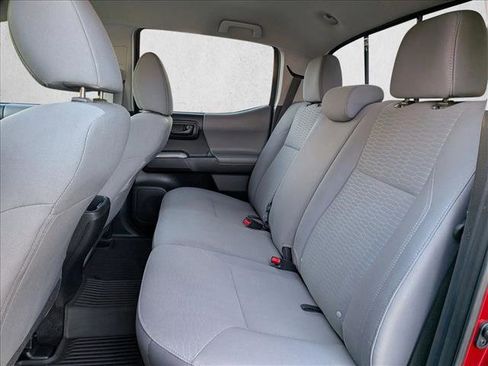 Used 2019 Toyota Tacoma SR5 image 16