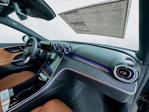 Certified 2025 Mercedes-Benz C 300 4MATIC Sedan image 38