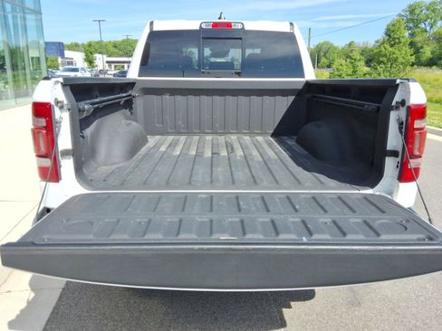 Used 2022 RAM 1500 Laramie AWD/4WD image 34
