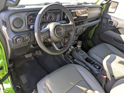 New 2026 Jeep Gladiator Mojave image 11