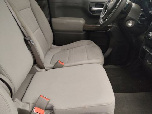 Used 2020 Chevrolet Silverado 1500 LT image 21