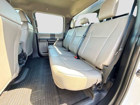 Used 2020 Ford F550 4x4 Crew Cab Super Duty image 24
