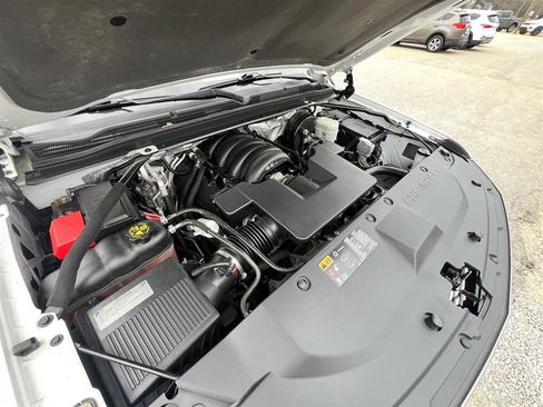 Used 2015 Chevrolet Tahoe LT image 36