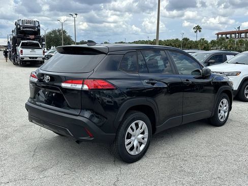 Used 2022 Toyota Corolla Cross L FWD image 5