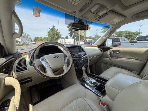 Used 2016 INFINITI QX80 4WD w/ 22" Wheel Package image 19