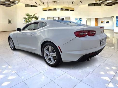 Used 2023 Chevrolet Camaro LT RWD image 5