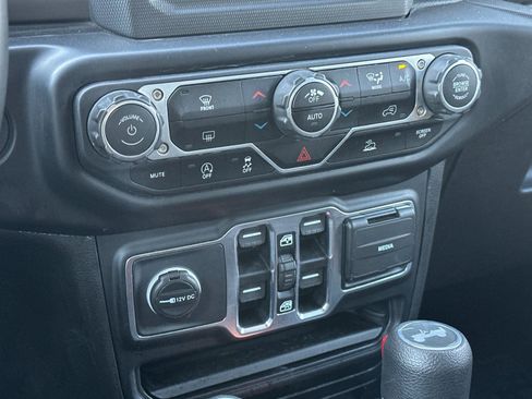 Certified 2021 Jeep Wrangler Unlimited Sport image 20