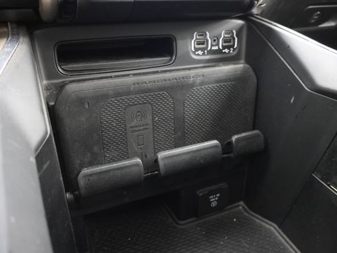 Used 2024 RAM 2500 Laramie AWD/4WD image 47