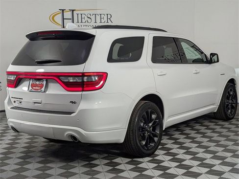 Used 2022 Dodge Durango R/T w/ Hemi Orange Plus Package image 7
