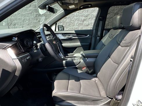 New 2025 Cadillac XT6 Premium Luxury w/ Technology Package image 17