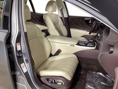 Used 2019 Lexus LS 500 AWD w/ Interior Upgrade Package image 40