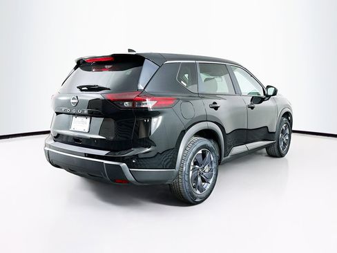 Used 2025 Nissan Rogue SV image 9