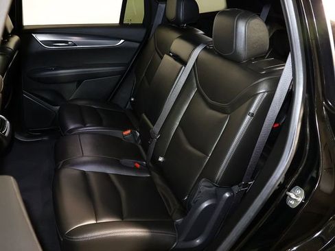 Used 2024 Cadillac XT6 Luxury AWD/4WD image 13