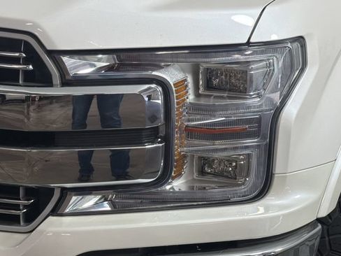 Used 2019 Ford F150 Lariat w/ Equipment Group 502A Luxury AWD/4WD image 35